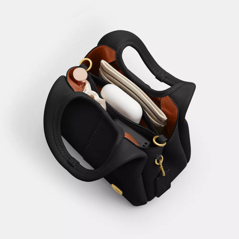 Lana Shoulder Bag 19 - Image 4