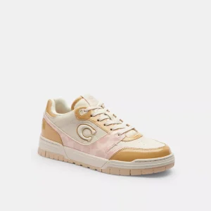 Soho SneakerWith Patent Signature