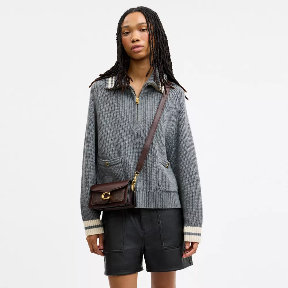 Tabby Shoulder Bag 20In Signature Canvas - Image 8